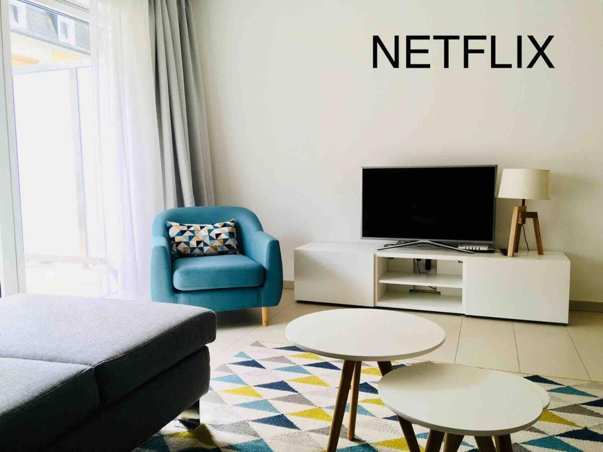 Retro Chic 100M2 Flat, In Center With Terrace And Parking- 92 Apartment Luxembourg Exterior photo